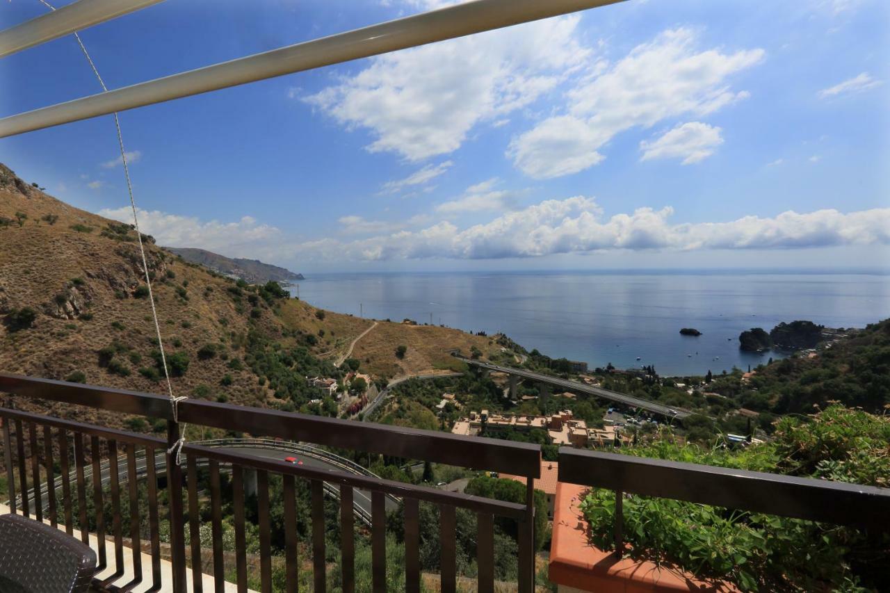 Olimpia'S House Apartment Taormina Exterior photo