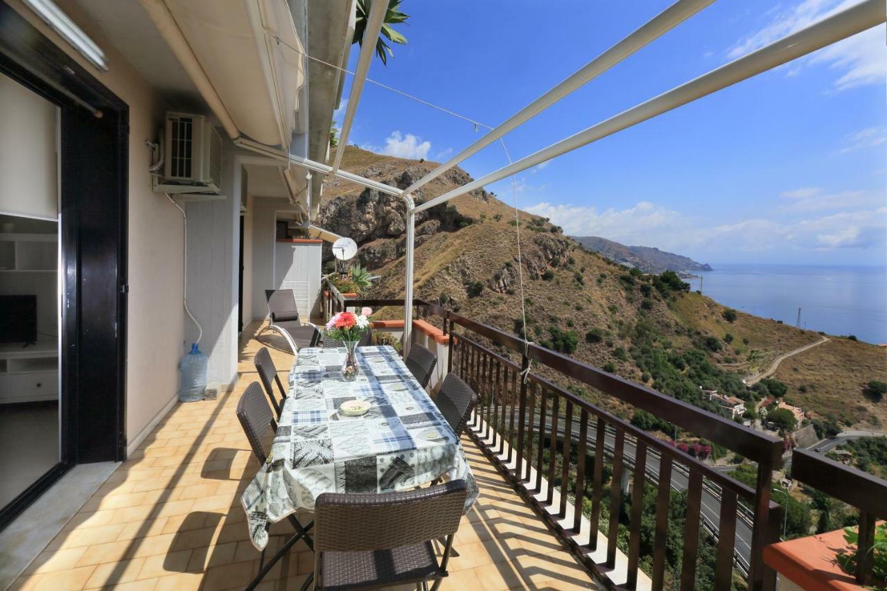 Olimpia'S House Apartment Taormina Exterior photo